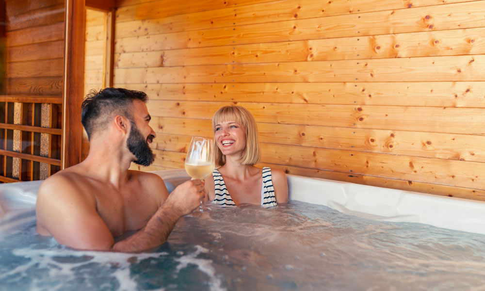 Cottages With Hot Tubs Great Reasons to Book a Cottage with a Hot Tub Blog Image